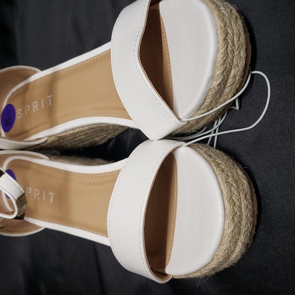 Esprit NWT "Romy" White Wedge Ankle Wrap Studded Sandal - Picture 4 of 6